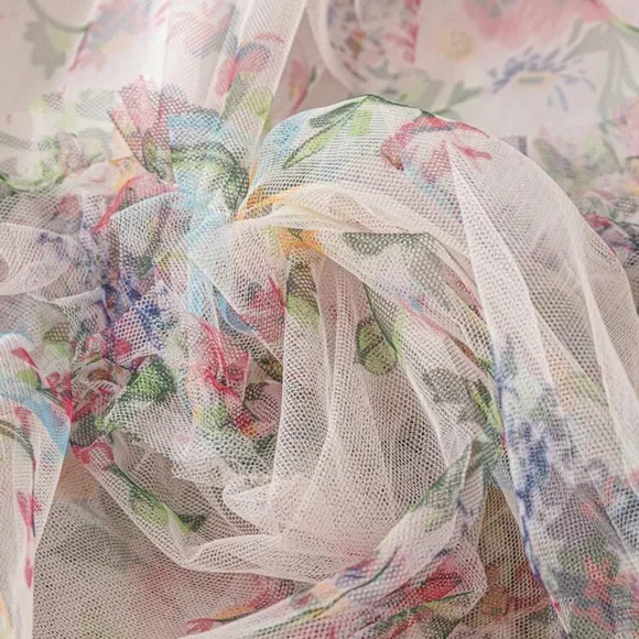 💐 PLUS Floral Tulle Skirt 💐 - Picture 4 of 5